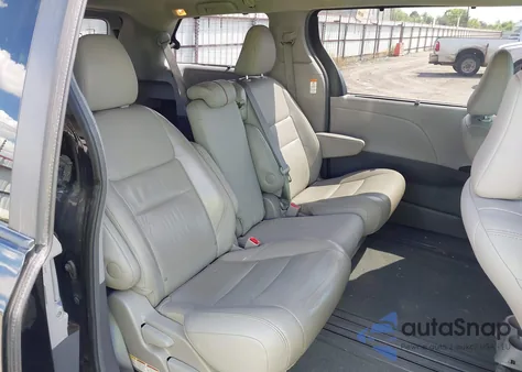 2015 Toyota Sienna Xle 8 Passenger из США, поврежденный, VIN 5TDYK3DC0FS534334